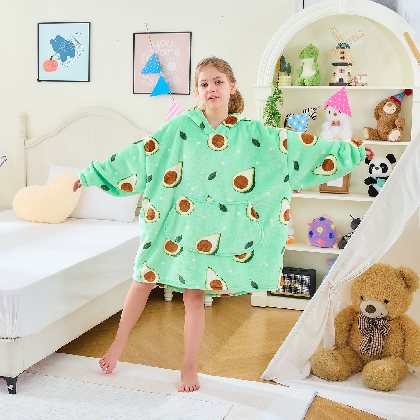 Kids Oversized Hoodie Blanket – Avocado Print Sherpa Lined