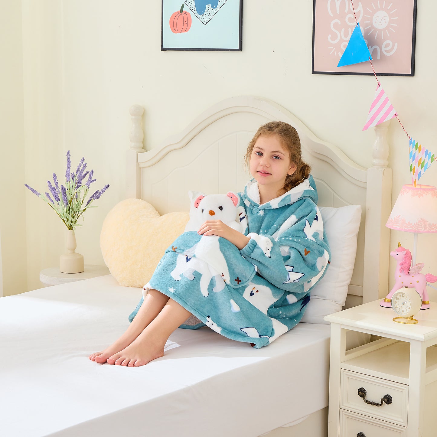 Kids Oversized Hoodie Blanket – Polar Bear Sherpa Fleece Design