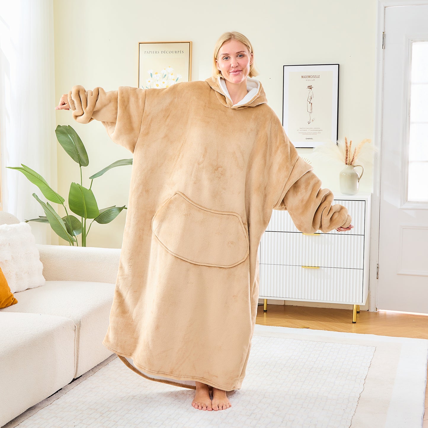 Khaki Oversized Hoodie Blanket – Cosy Sherpa Fleece