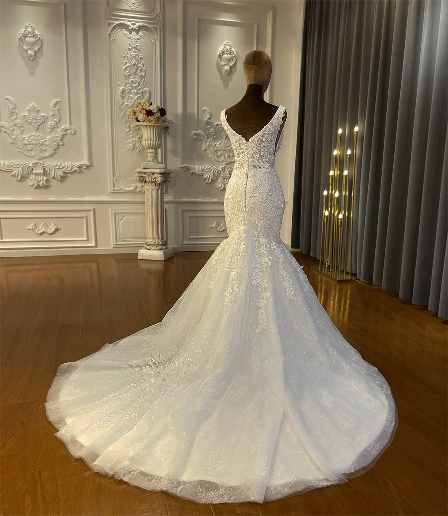 Beach Straps Illusion V Neck Applique Mermaid Wedding Dresses