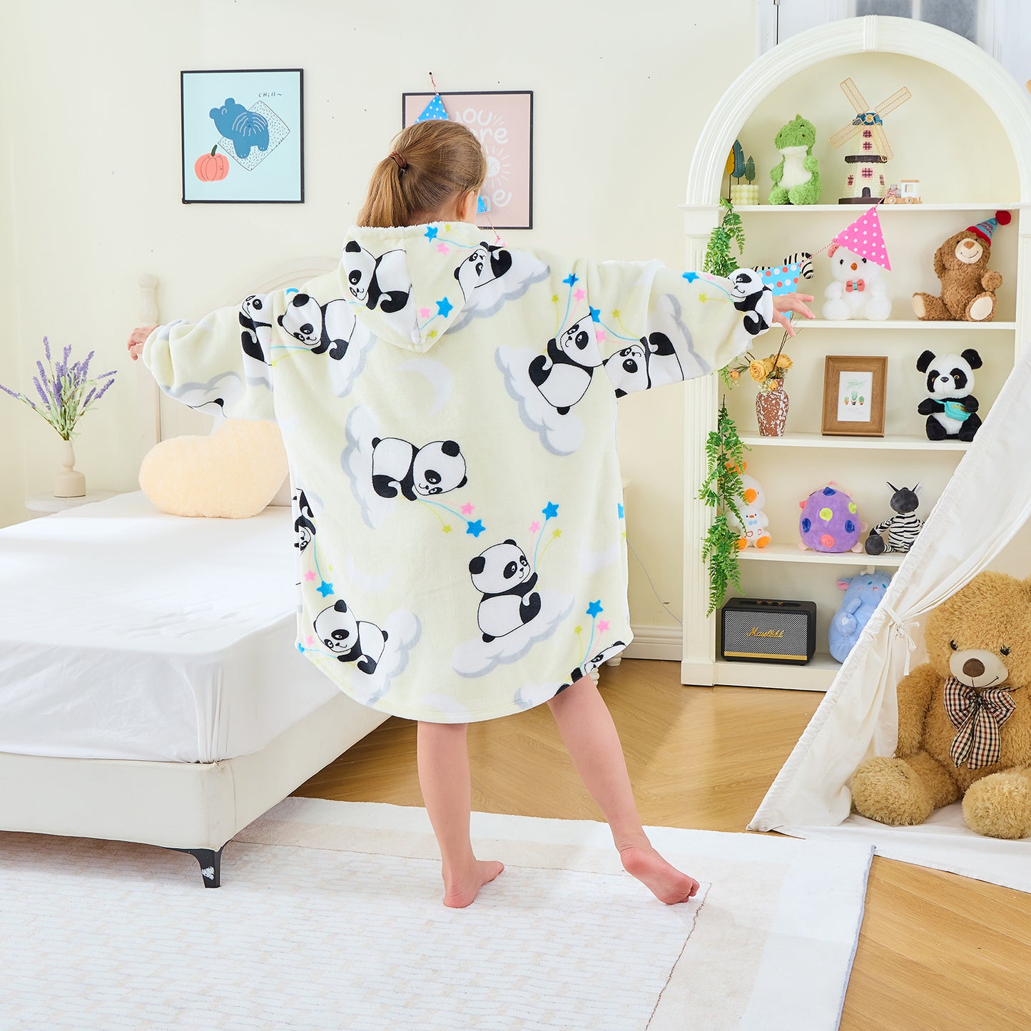 Panda Kids Oversized Hoodie Blanket – Sherpa Lined Cosy Hoodie