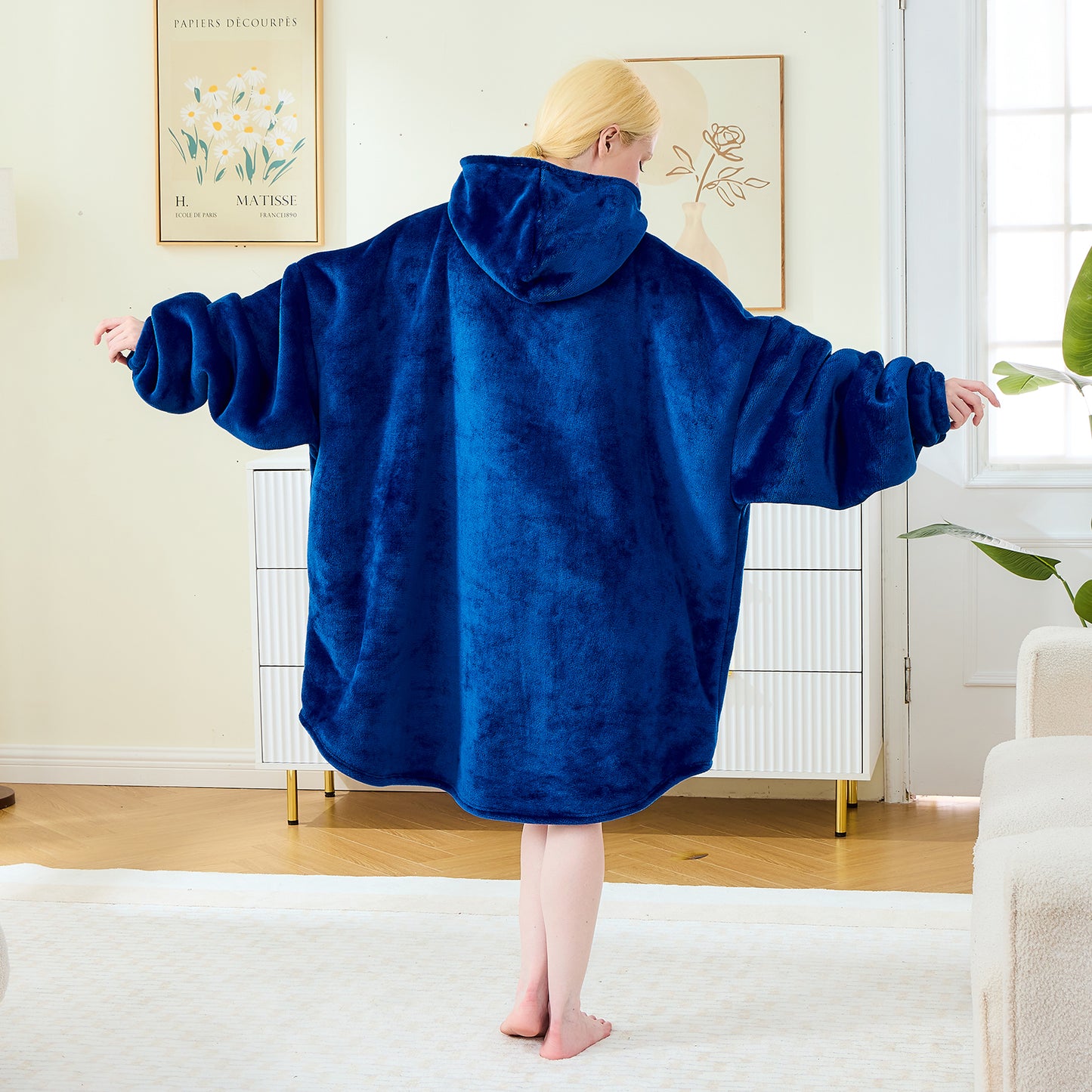 Classic Navy Blue Sherpa-Lined Hoodie Blanket