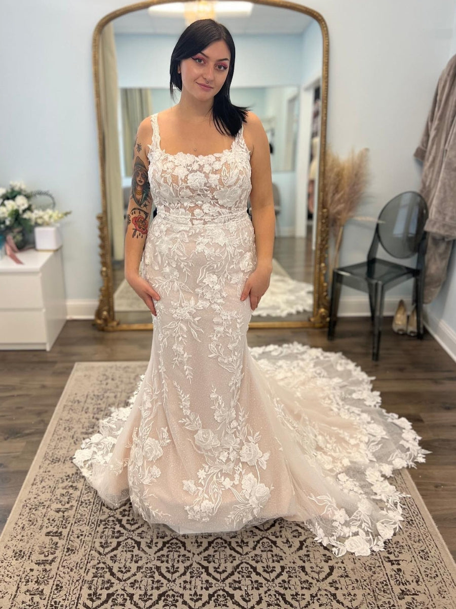 Straps Applique Mermaid Wedding Dresses With Detachable Skirt