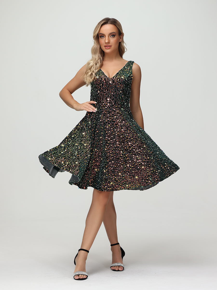 Straps V Neck Velvet Sequin A Line Homecoming Dresses
