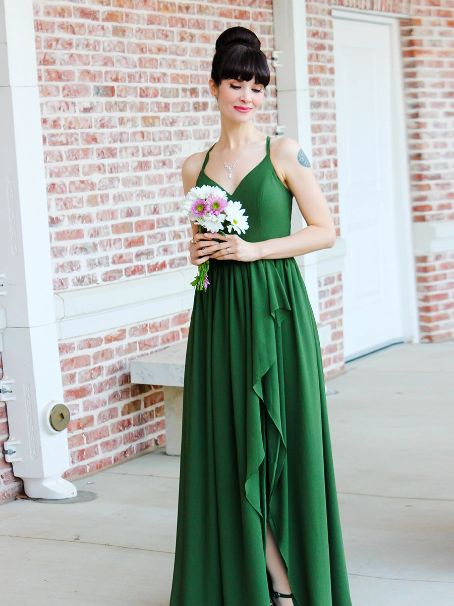 Chiffon Tie Back Bridesmaid Dresses With Ruffles Slit